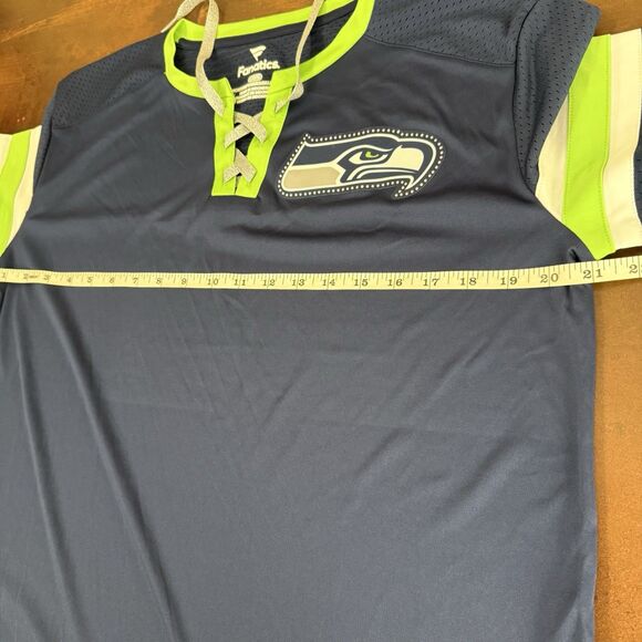 Seattle Seahawks Lace boxy Fanatics Jersey size Large Bling Logo Nfl sportswear - Picture 6 of 9